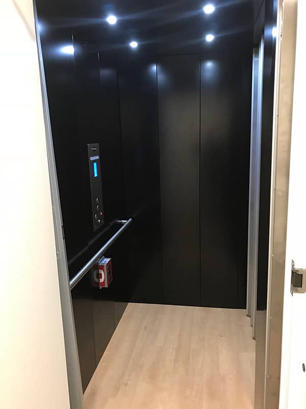 Diamond Home Elevator - San Francisco Elevator Black With Light Flooring