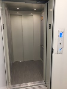 Commercial LULA Elevator