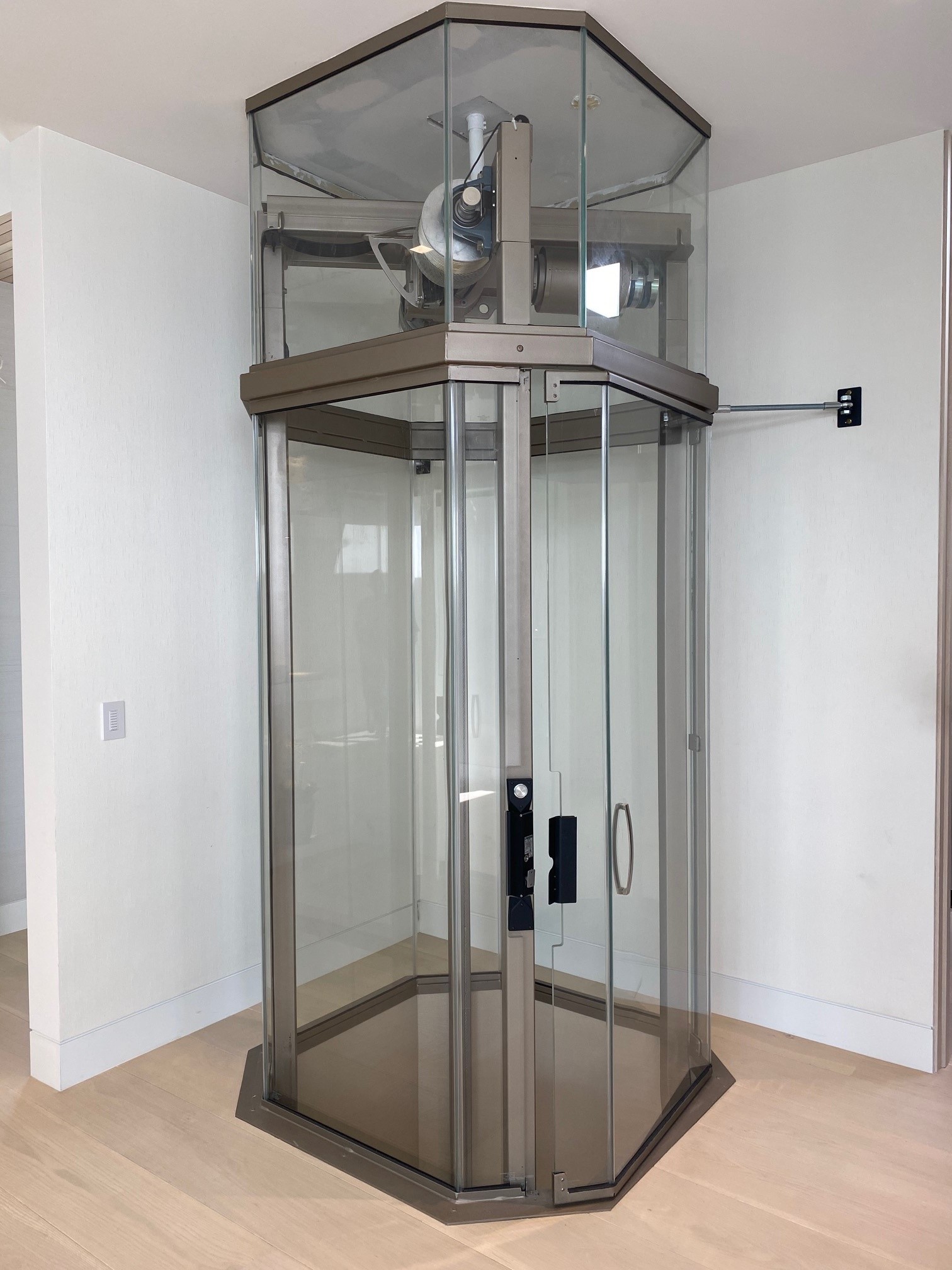 Savaria Vuelift installed by Diamond Home Elevator in California